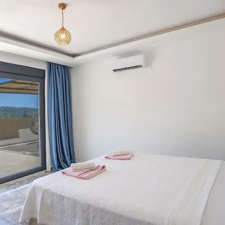 Cozy Mari With Pool In Peaceful Nature Kalkan-kas فيلة
