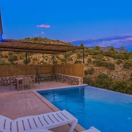 Cozy Mari With Pool In Peaceful Nature Kalkan-kas فيلة كاس